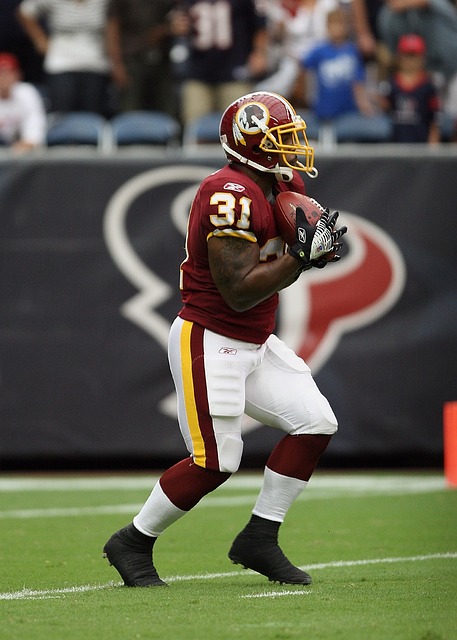 起了广泛关 起了广泛关